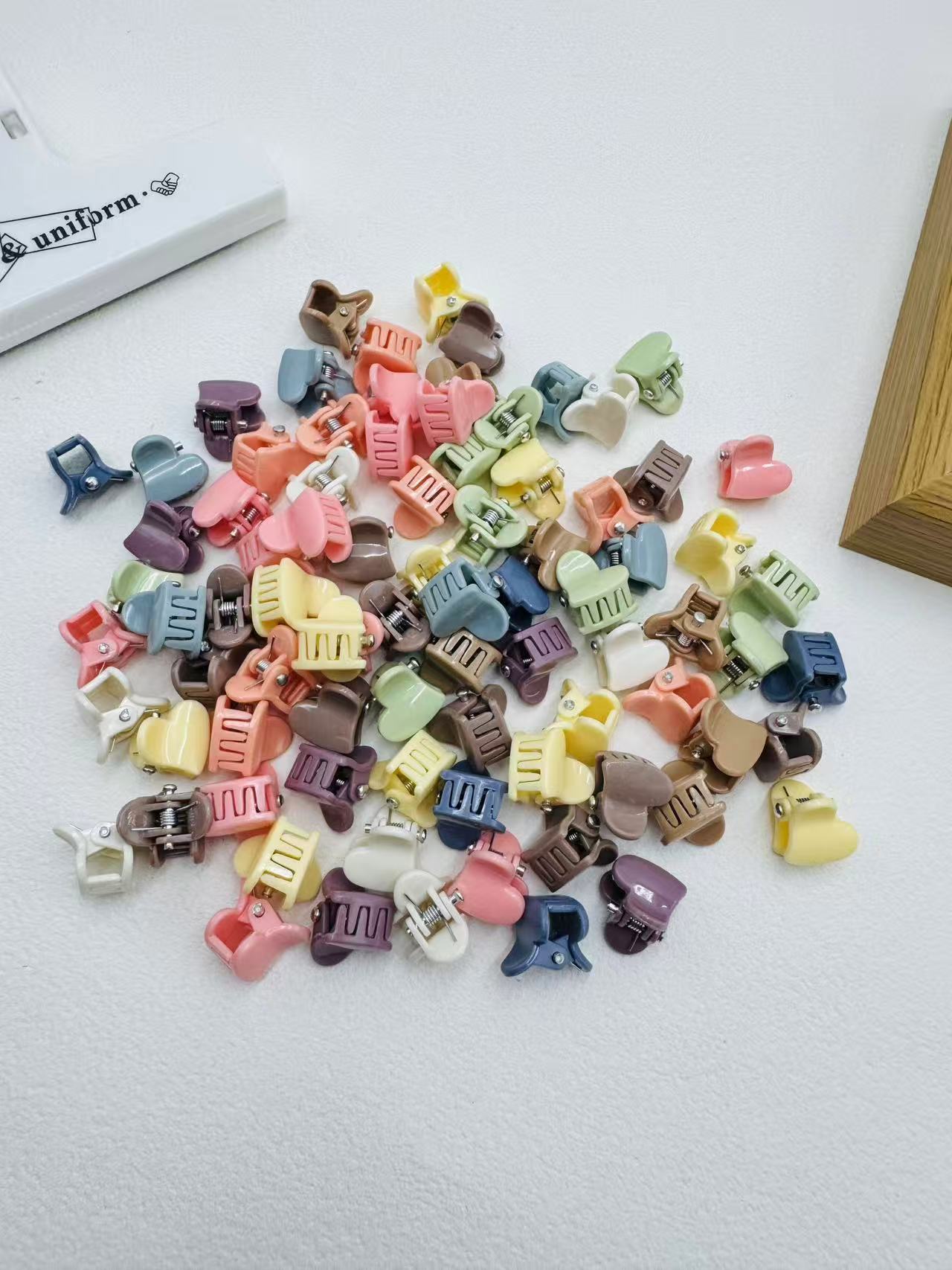 Colorful Kids Hairpin Clip Head Accessory Flyaway Hair Hair Clip Girl Bangs Braiding Mini Hair Clip Hair Accessory