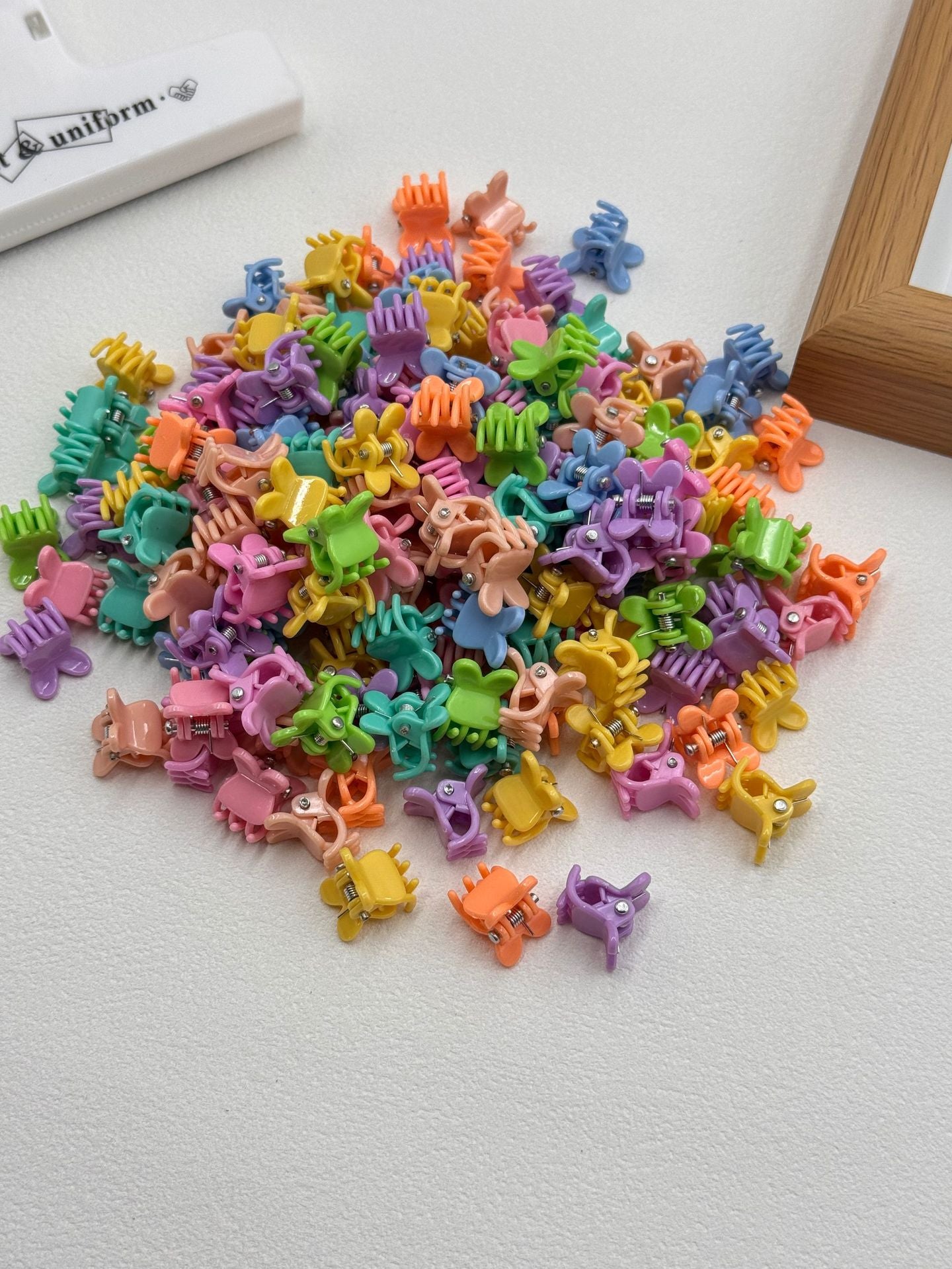 Colorful Kids Hairpin Clip Head Accessory Flyaway Hair Hair Clip Girl Bangs Braiding Mini Hair Clip Hair Accessory