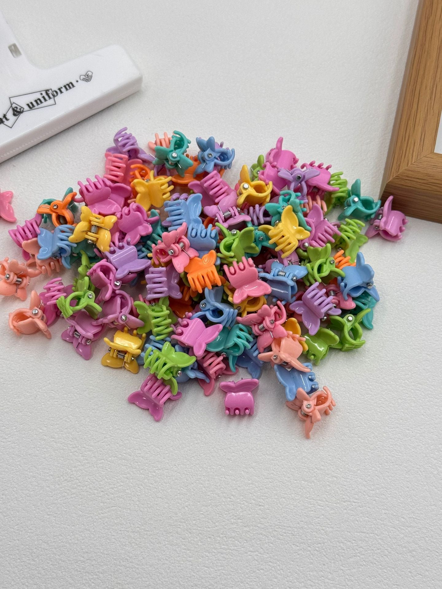 Colorful Kids Hairpin Clip Head Accessory Flyaway Hair Hair Clip Girl Bangs Braiding Mini Hair Clip Hair Accessory